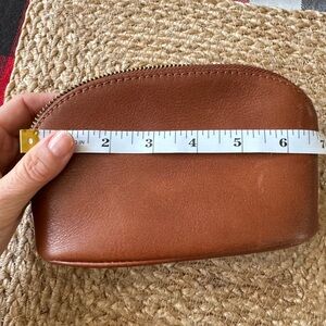 Madewell cosmetic pouch like new. English saddle
